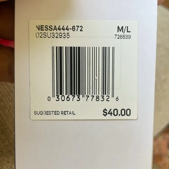 Nike Victory Women's Essential Hijab Swimsuit Hood Size M/L Pink New With Tags - Picture 4 of 4